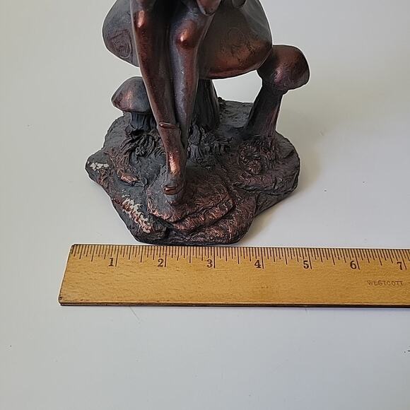 Bronze Resin Seated Fairy Atop Mushroom Caps Figurine Enchanted Fantasy Magical - Picture 10 of 11